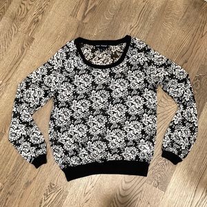 XS Sheer Black and White Floral Long Sleeve Blouse